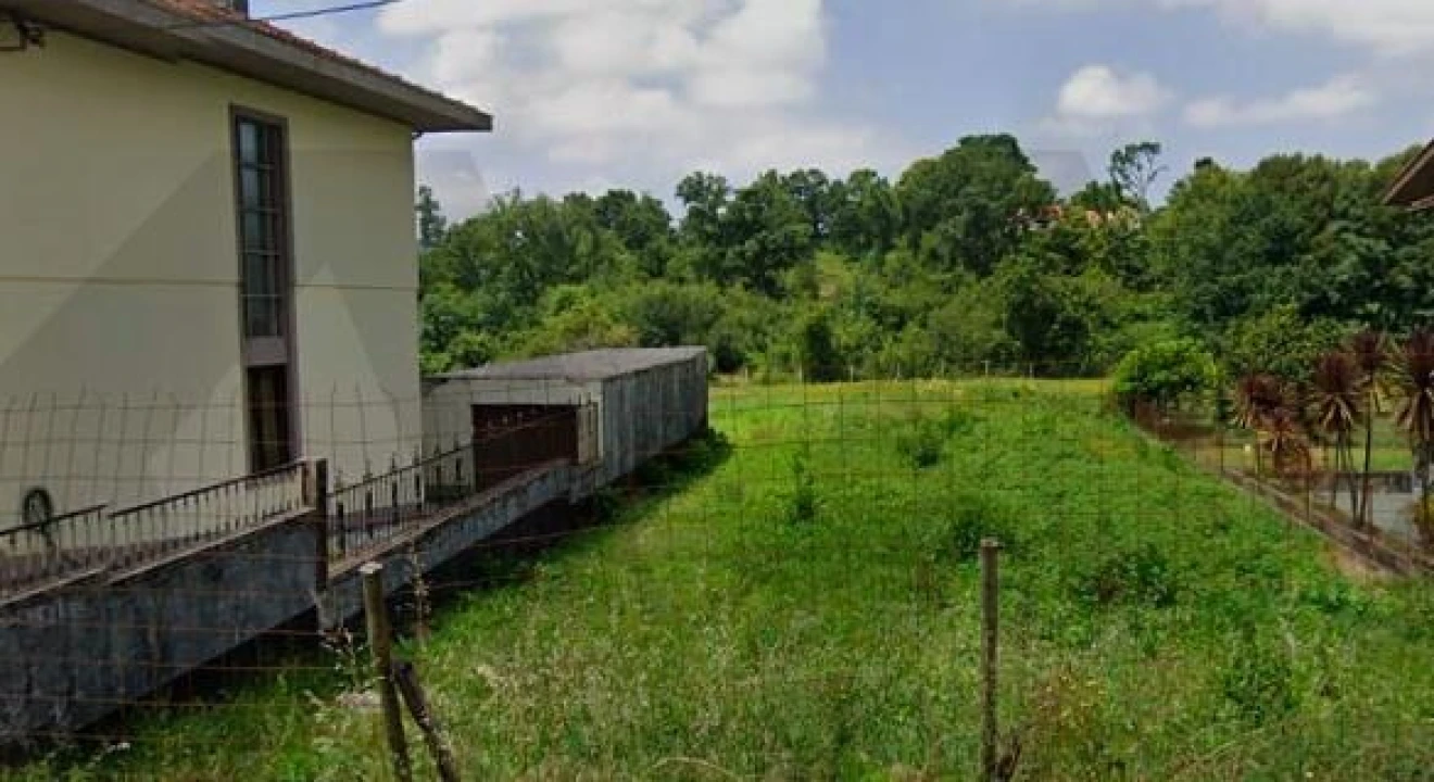 Terreno para Venda em Vila de Cucujães Foto 3