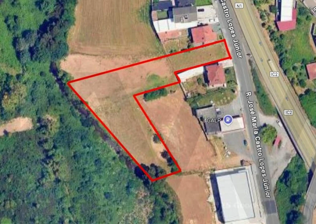 Terreno para Venda em Vila de Cucujães Foto 1