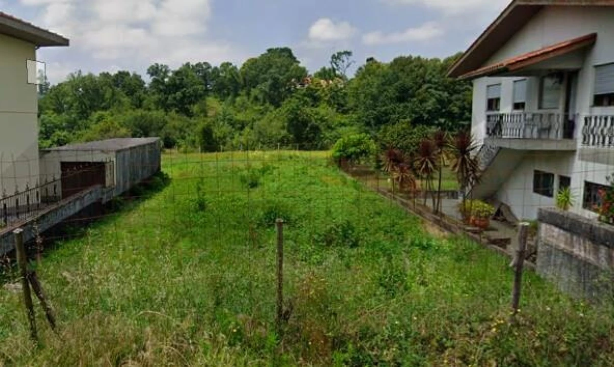Terreno para Venda em Vila de Cucujães Foto 4