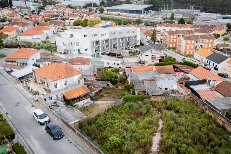 Moradia T5 para Venda em São João da Madeira Foto 7