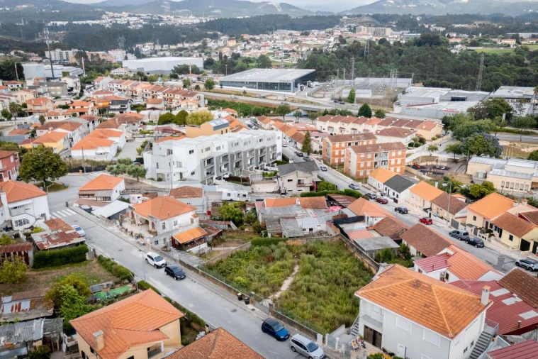 Moradia T5 para Venda em São João da Madeira Foto 8