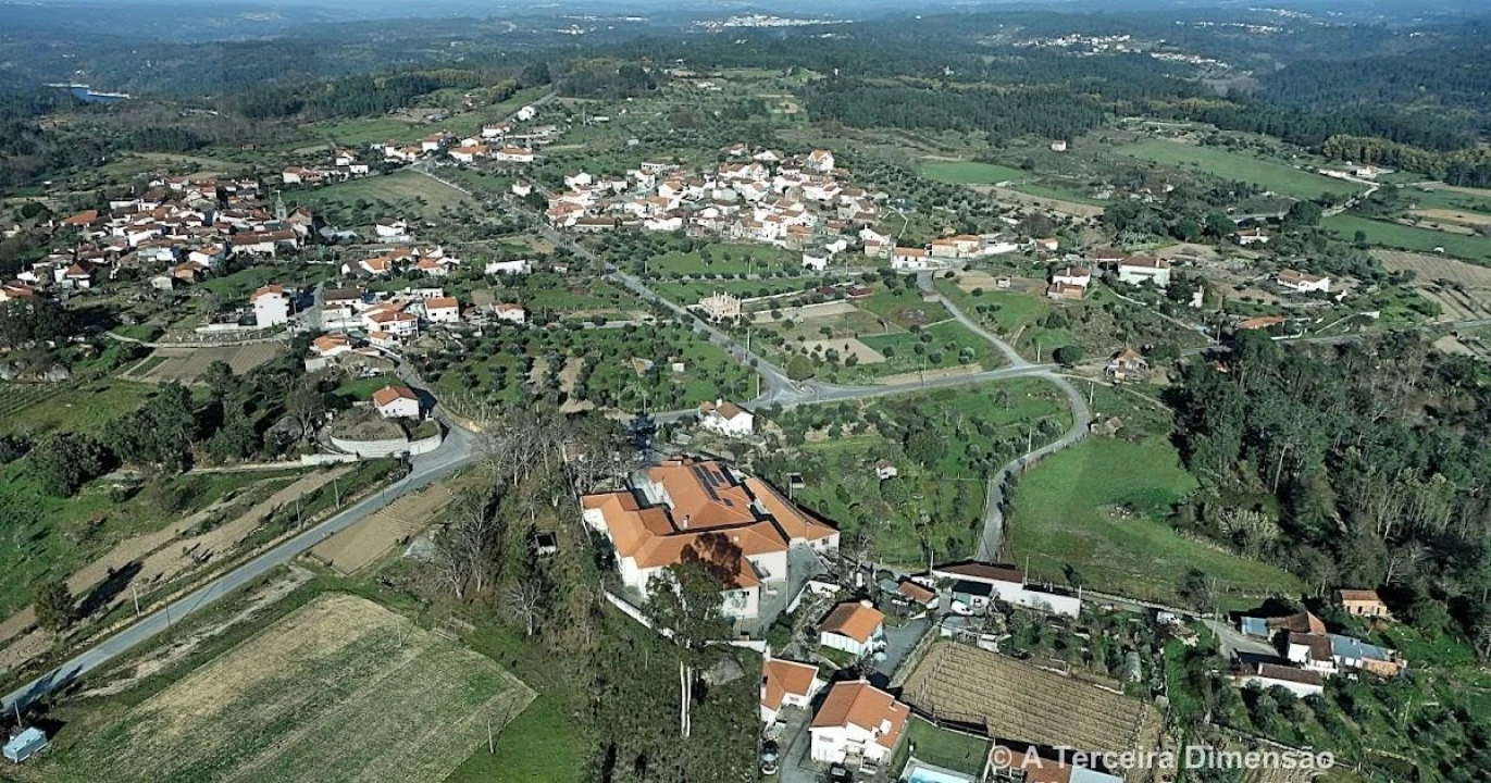 Terreno para Venda em Tabua Foto 16