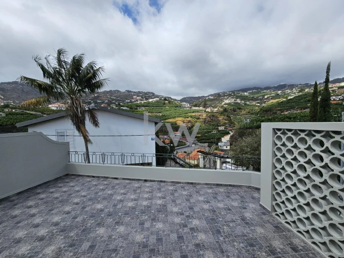 Moradia T3 para Venda em Camara de Lobos Foto 68