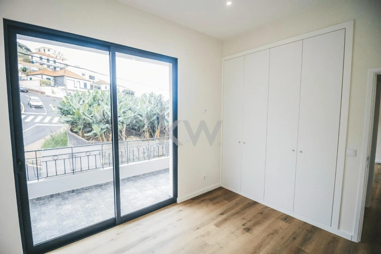 Moradia T3 para Venda em Camara de Lobos Foto 37