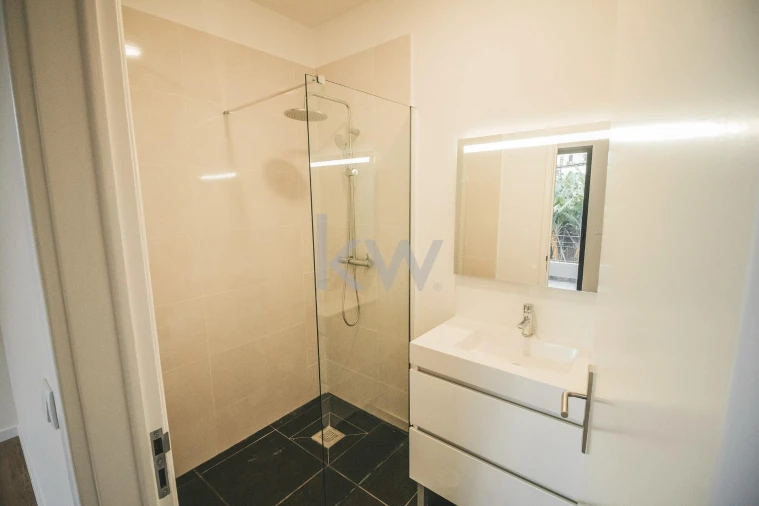 Moradia T3 para Venda em Camara de Lobos Foto 47