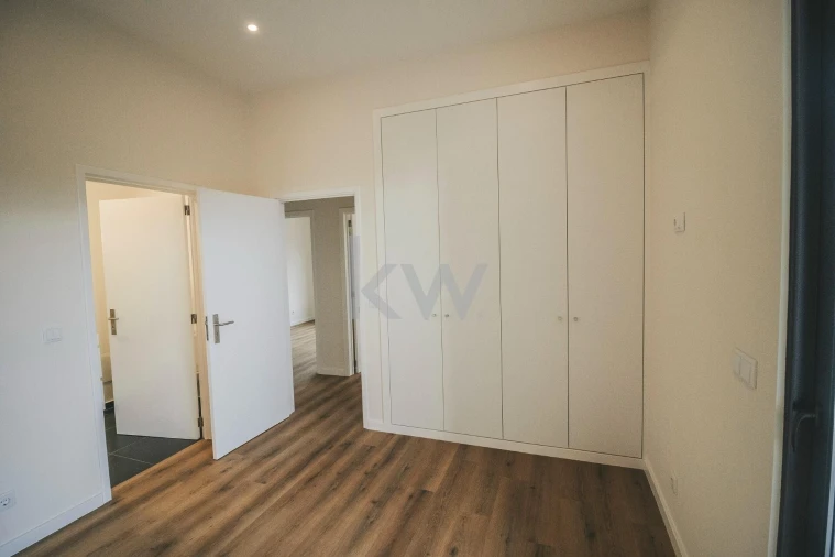 Moradia T3 para Venda em Camara de Lobos Foto 44