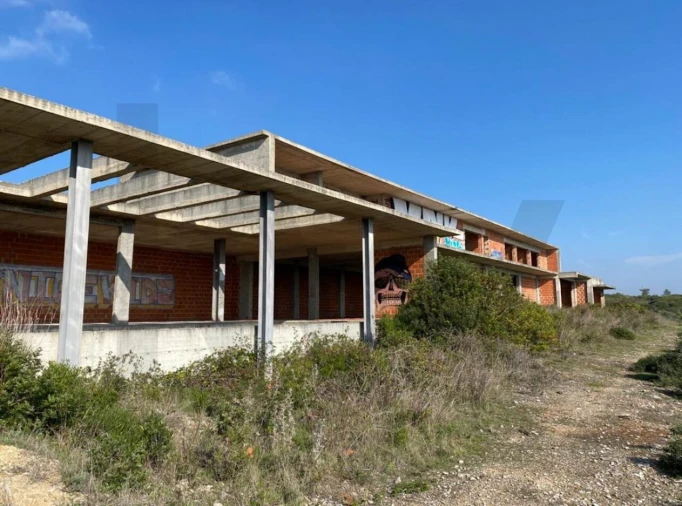 Moradia T7 para Venda em A dos Cunhados e Maceira Foto 13