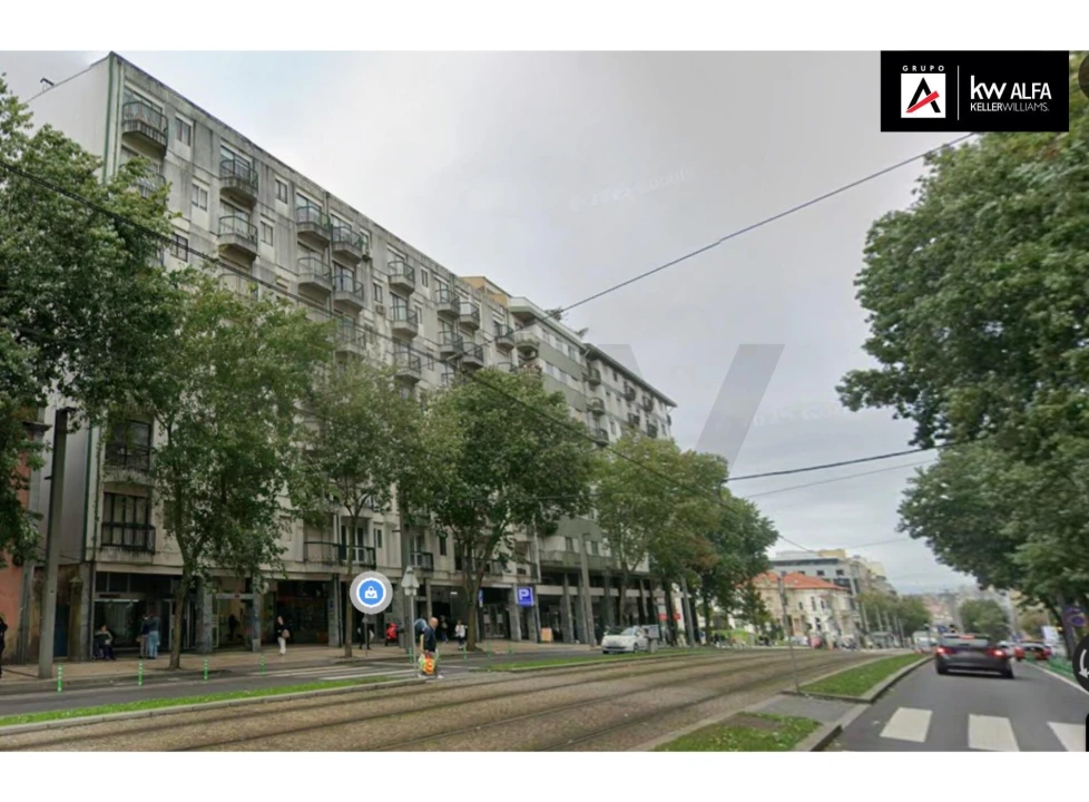 Loja para Venda em Mafamude e Vilar do Paraíso Foto 2