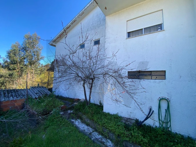 Moradia T3 para Venda em Estorãos Foto 23