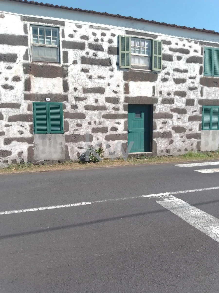 Moradia T4 para Venda em São Roque do Pico Foto 18