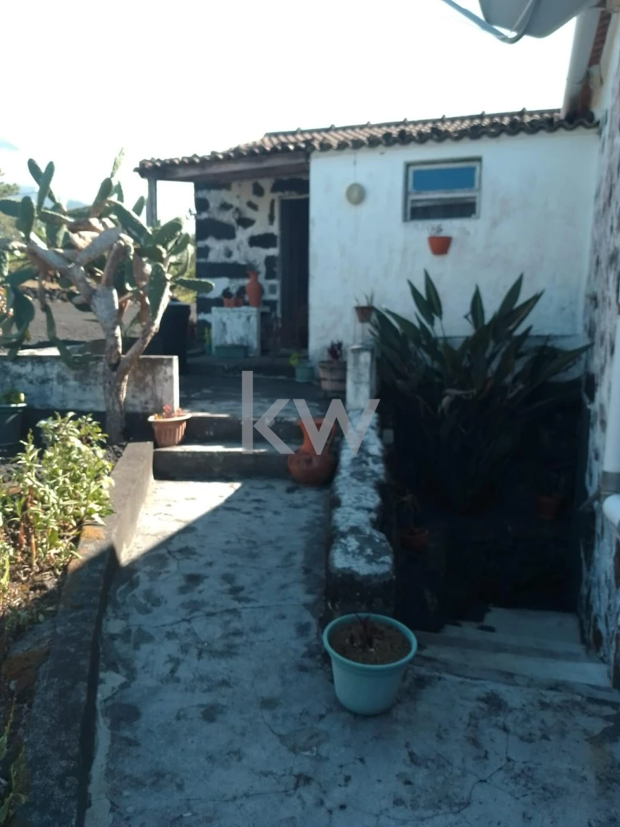 Moradia T4 para Venda em São Roque do Pico Foto 24