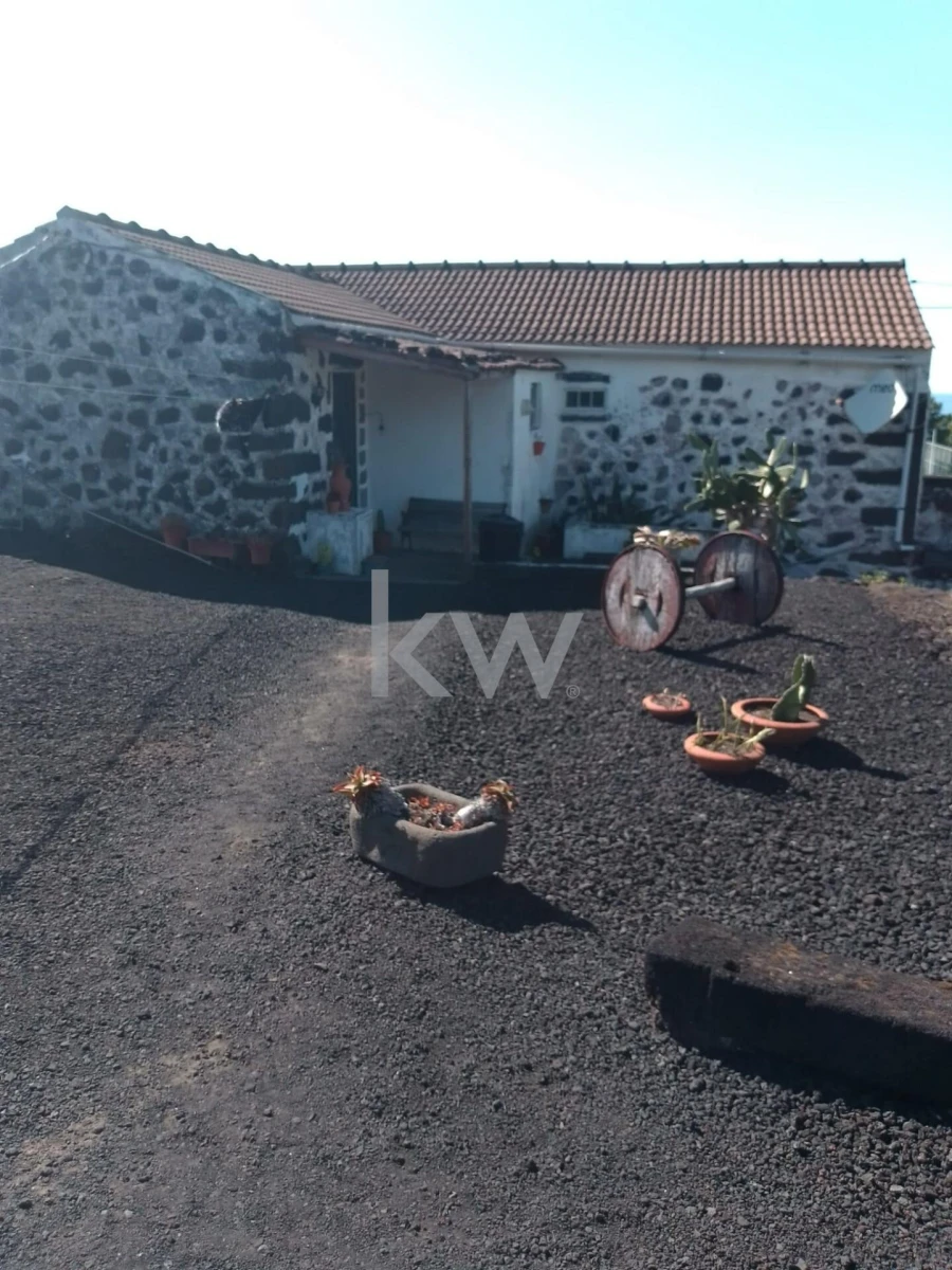 Moradia T4 para Venda em São Roque do Pico Foto 26