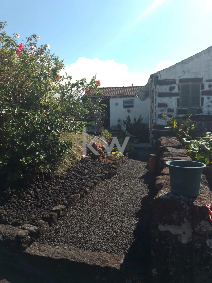 Moradia T4 para Venda em São Roque do Pico Foto 23