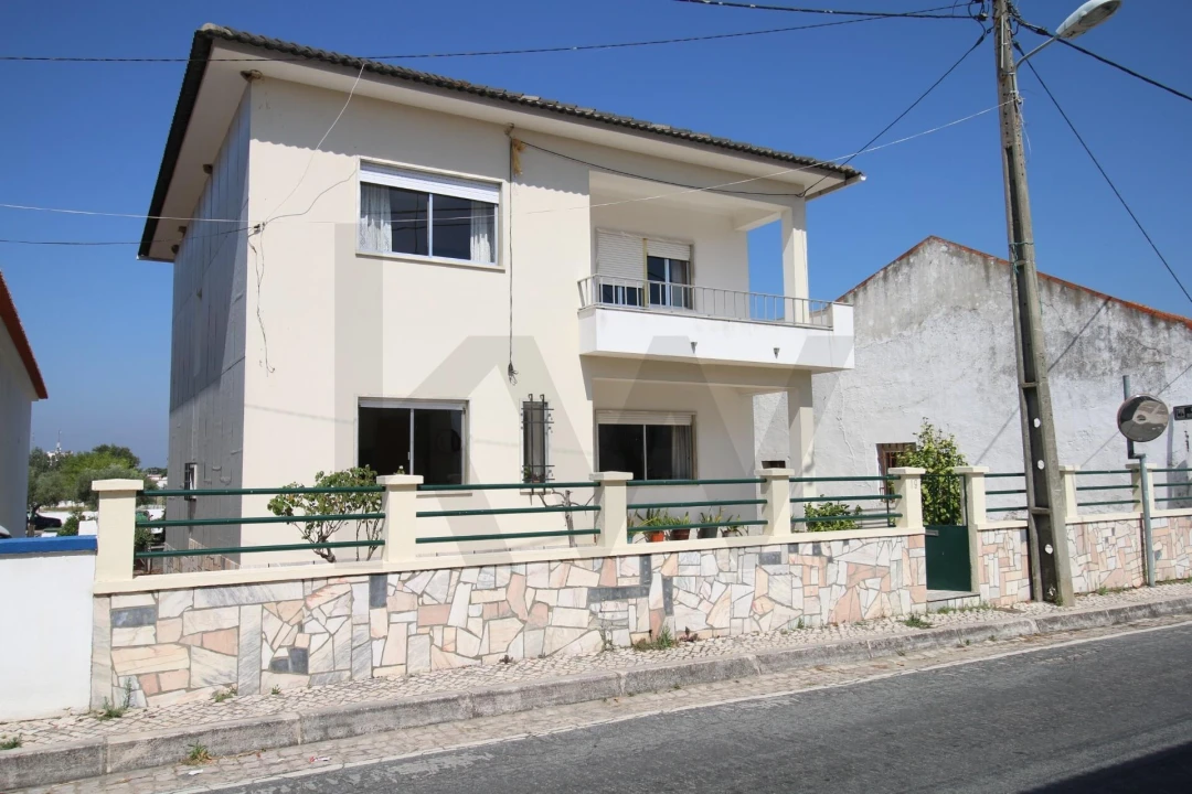 Moradia T5 para Venda em Canha Foto 1