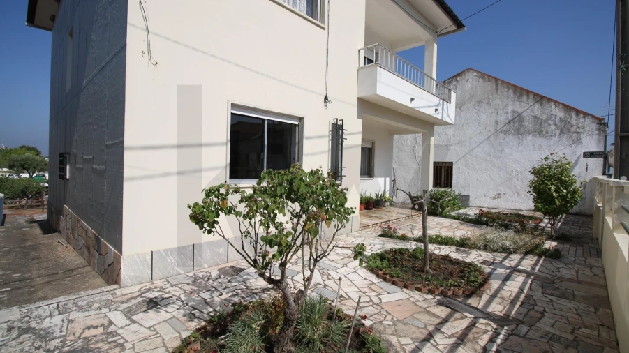 Moradia T5 para Venda em Canha Foto 35