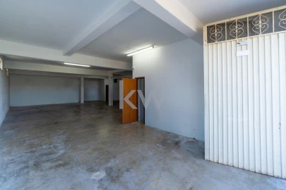 Moradia T3 para Venda em Albufeira e Olhos de Água