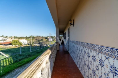 Moradia T3 para Venda em Albufeira e Olhos de Água