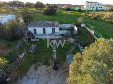 Moradia T3 para Venda em Albufeira e Olhos de Água