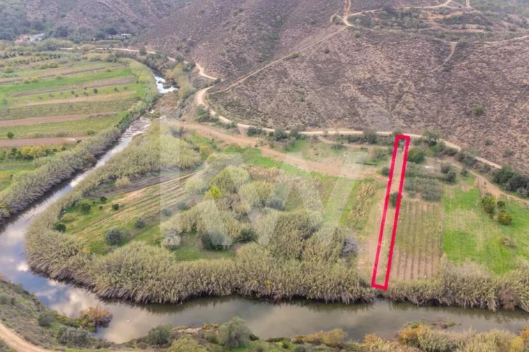 Terreno para Venda em Odeleite Foto 4