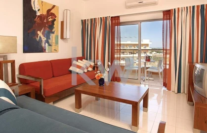 Apartamento T1 para Venda em Albufeira e Olhos de Água