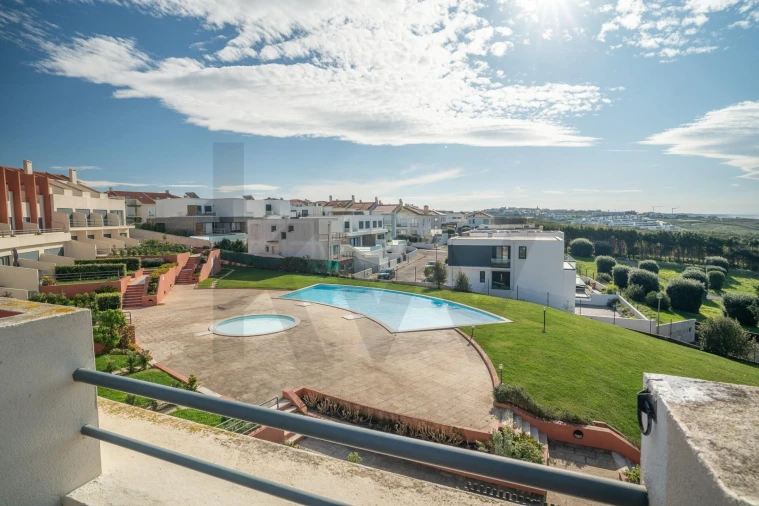 Moradia T3 para Venda em Lourinhã e Atalaia Foto 40