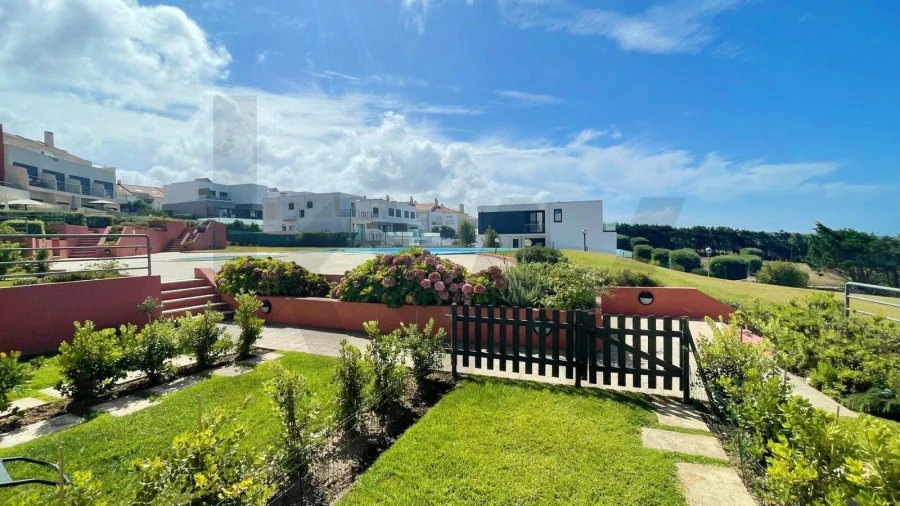 Moradia T2 para Venda em Lourinhã e Atalaia Foto 11