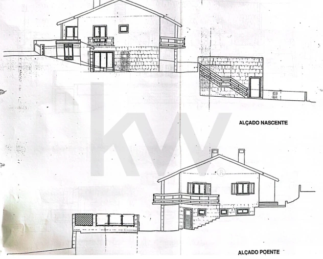 Moradia T4 para Venda em Colares Foto 56