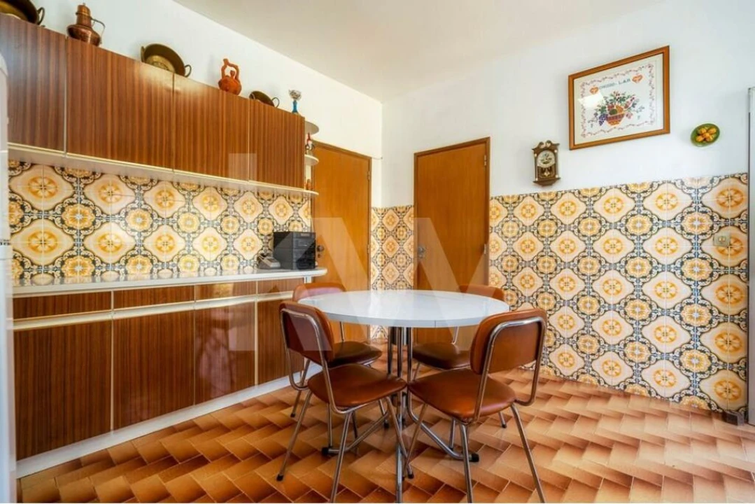 Moradia T2 para Venda em Querença, Tôr e Benafim Foto 11