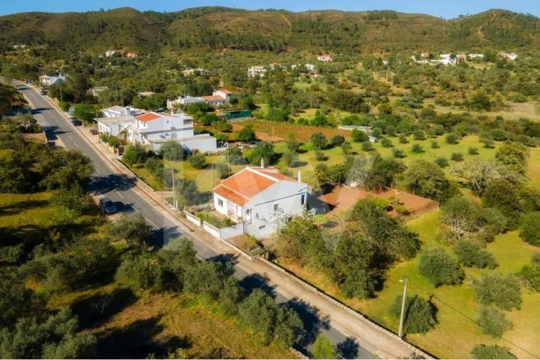 Moradia T2 para Venda em Querença, Tôr e Benafim Foto 45