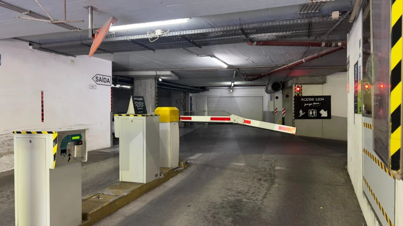 Negócio para Arrendamento em Estrela Foto 6