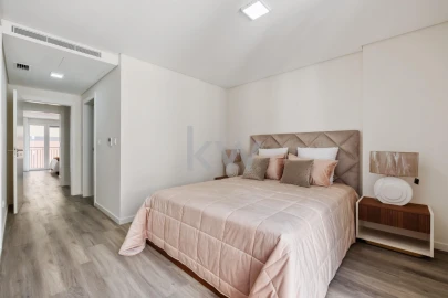 Apartamento T2 para Venda em Funchal (Se)