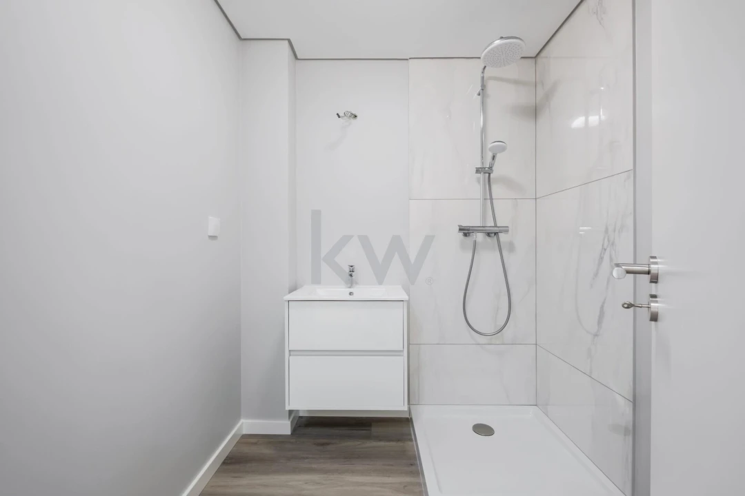 Apartamento T2 para Venda em Funchal (Se) Foto 23
