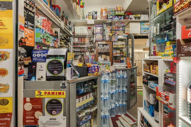 Loja para Venda em Funchal (Se) Foto 8