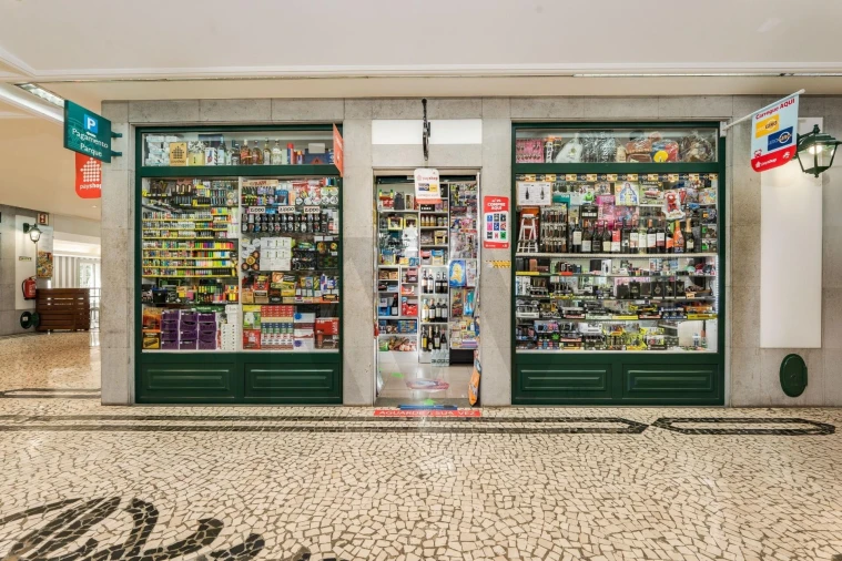 Loja para Venda em Funchal (Se) Foto 4