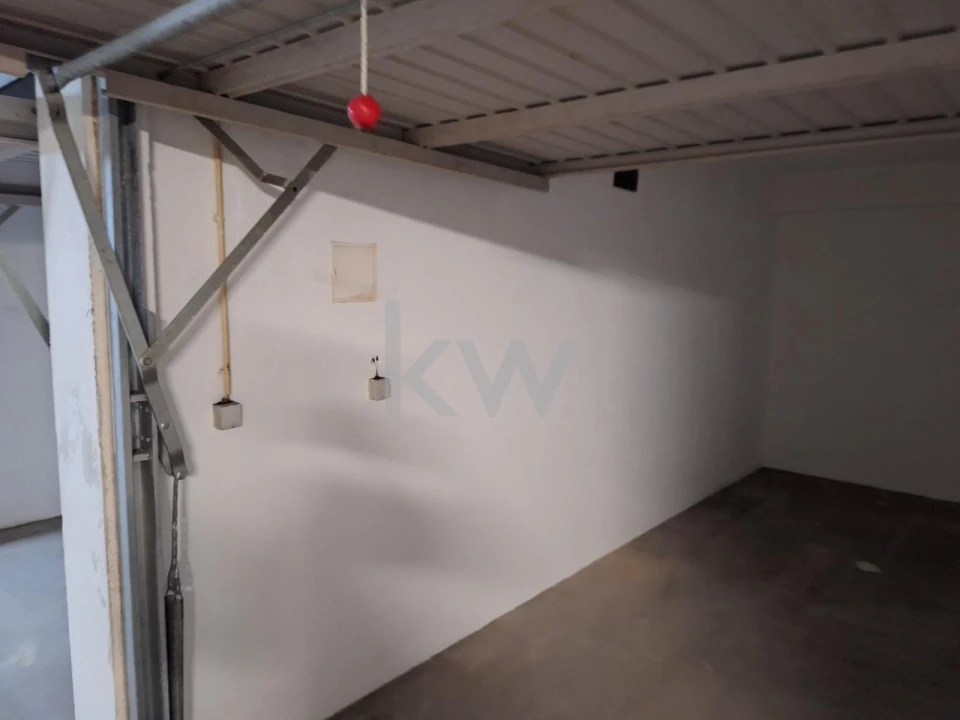 Garagem para Venda em Mira Foto 5