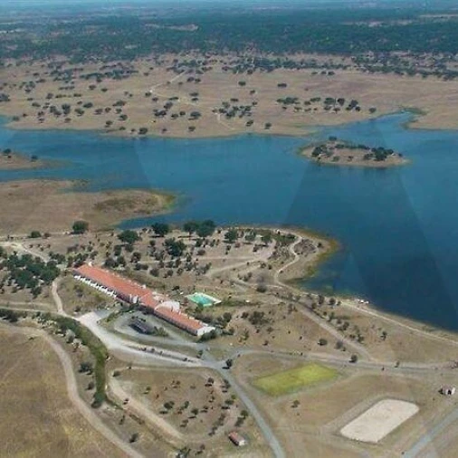 Quinta T34 para Venda em Cunheira Foto 1