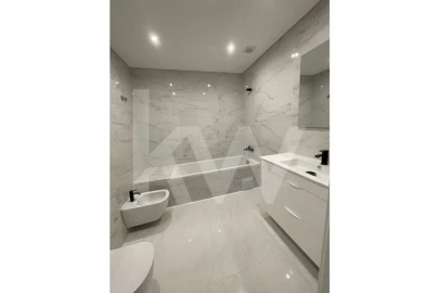 Apartamento T3 para Venda em Corroios