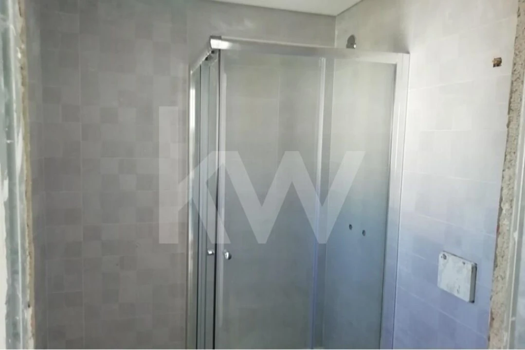 Apartamento T3 para Venda em Corroios Foto 10