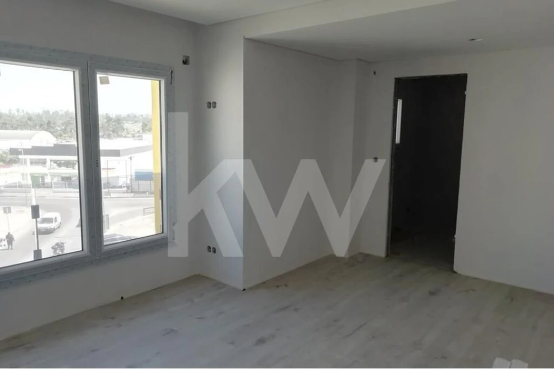 Apartamento T3 para Venda em Corroios Foto 11