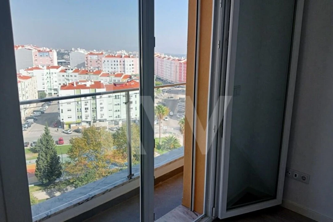 Apartamento T3 para Venda em Corroios Foto 26