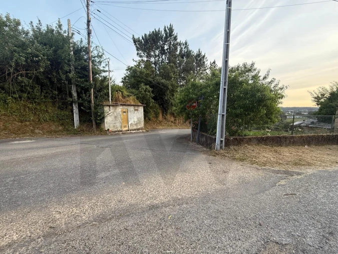 Terreno para Venda em Valongo do Vouga Foto 8