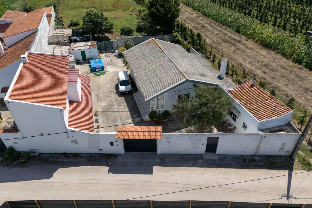 Quinta T4 para Venda em Alfeizerão Foto 3