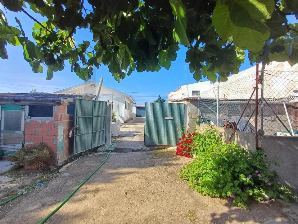 Quinta T4 para Venda em Alfeizerão Foto 31