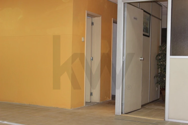 Garagem para Venda em Cedofeita, Santo Ildefonso, Sé, Miragaia, São Nicolau e Vitória Foto 7