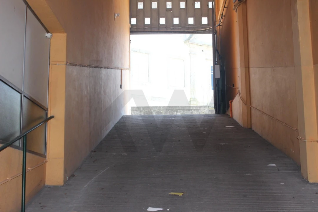 Garagem para Venda em Cedofeita, Santo Ildefonso, Sé, Miragaia, São Nicolau e Vitória Foto 17