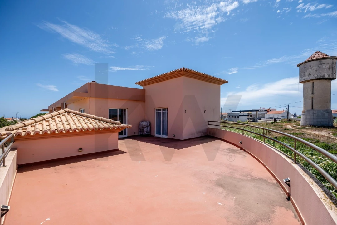 Apartamento T2 para Venda em Vila de Sagres Foto 11