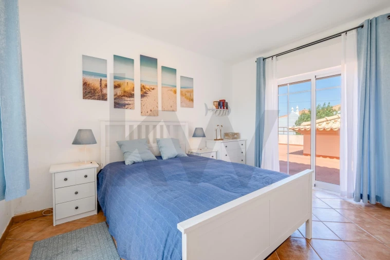 Apartamento T2 para Venda em Vila de Sagres Foto 17