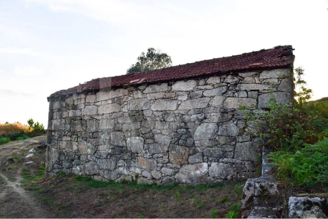 Terreno para Venda em Rio Douro Foto 2