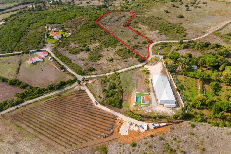 Terreno para Venda em Santo Antão e São Julião do Tojal Foto 14
