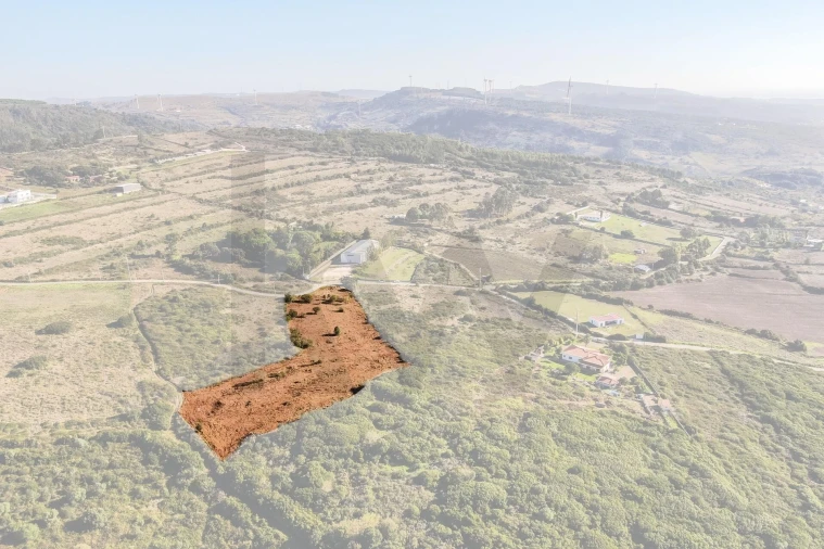 Terreno para Venda em Santo Antão e São Julião do Tojal Foto 22